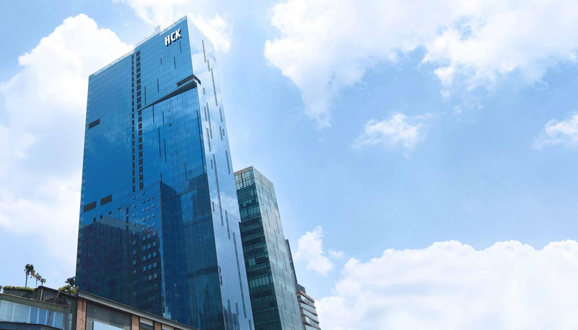 Platinum Premium Suites PJ / Damansara